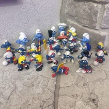 Lot Of 26 Peyo Schleich Vintage Smurfs 1970-80 s Papa Smurfette Grumpy Figures