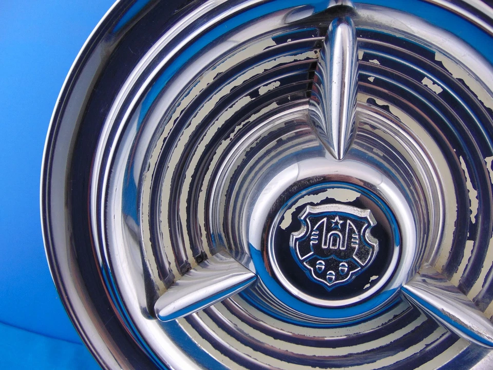 Oldsmobile Fiesta 1953 1954-1955 88 98 Starfire Deluxe Spinner 15" cubierta de rueda Foto 3 de 4