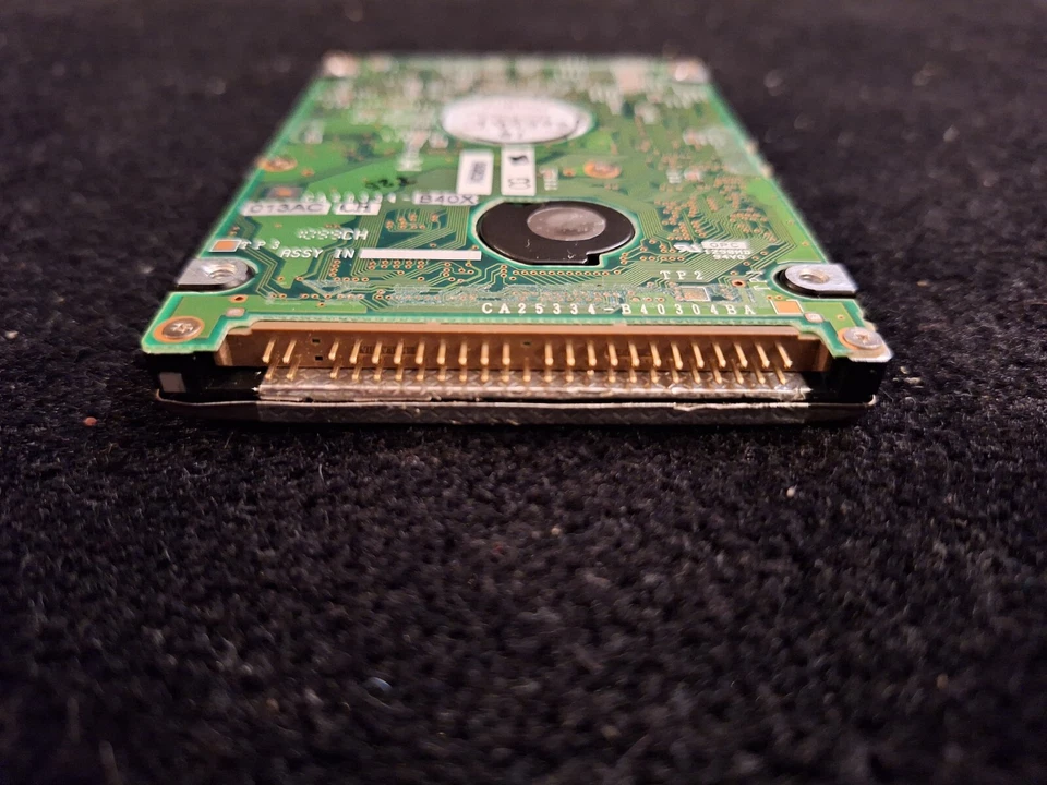 Fujitsu MHH2048AT 4.8Go 2.5" IDE HDD - Photo 3/3