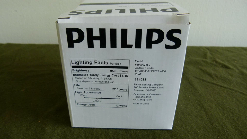 Philips Lighting 12PAR30S/END/F25-4000-SS-AF LED Lamp, PAR30, 12W, Cool White - Image 3 of 4