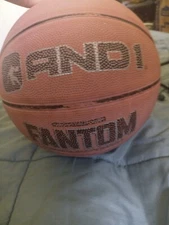 basketball ball. Color =orange. Size normal. Grand 1 Fantom official Street All.