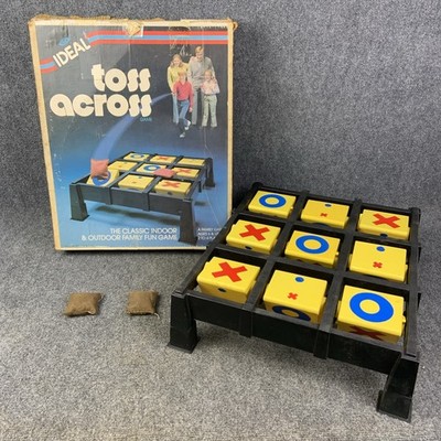 Vintage Toss Across 1982 Indoor Outdoor Game by Ideal w/ Box & 2 Bean Bags