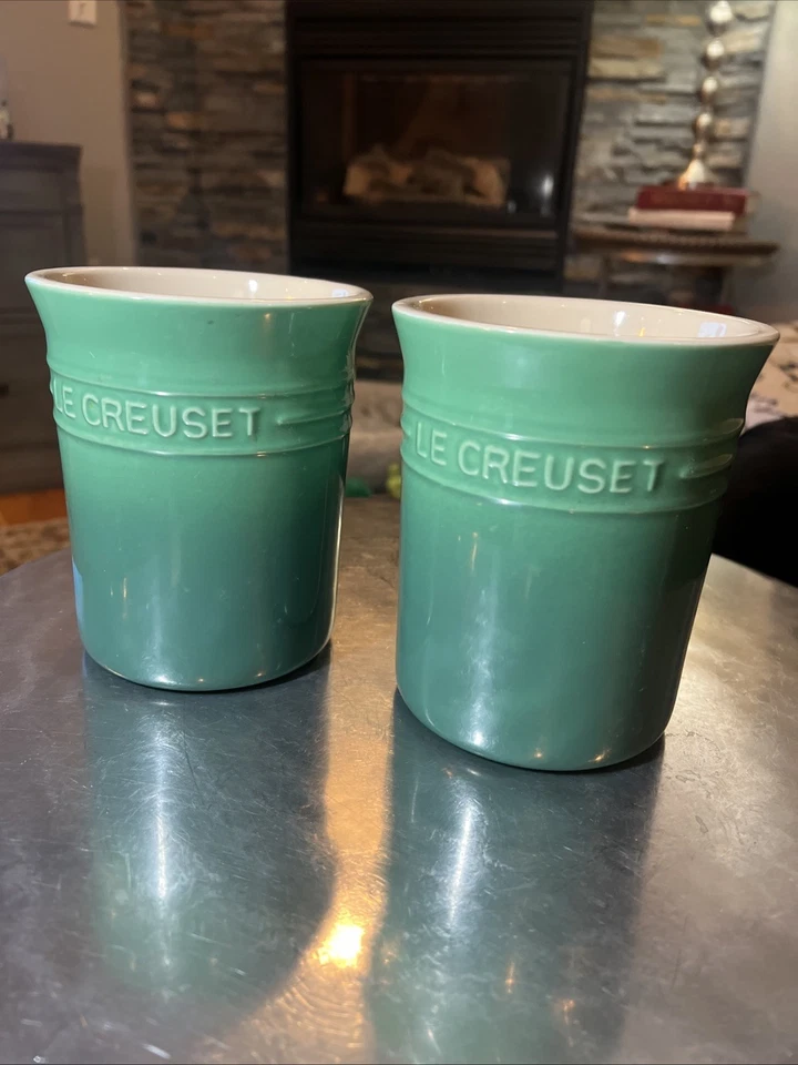 ПАРА, EUC Le Creuset 1 кварта посуда крокодил нефрит 6 дюймов потрясающий набор! Редкие и классические! - Изображение 3 из 4