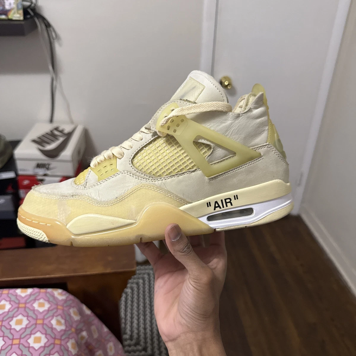 NIKE off-white Air Jordan 4 スニーカー　26cm How To Buy The Off-White x Nike Air Jordan 4 Women's Sneaker