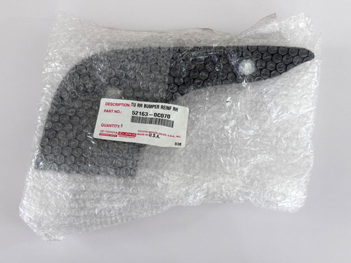 OEM l 2014-2021 Toyota Tundra Passenger RH Rear Bumper Plate 52163-0C070