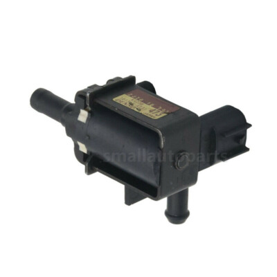 こじ Original ZJ2018741 Vapor Canister Purge Control Solenoid Valve for