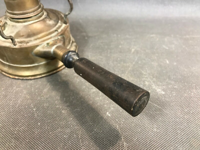 Ancien réchaud à alcool  le Victorieux - Collection