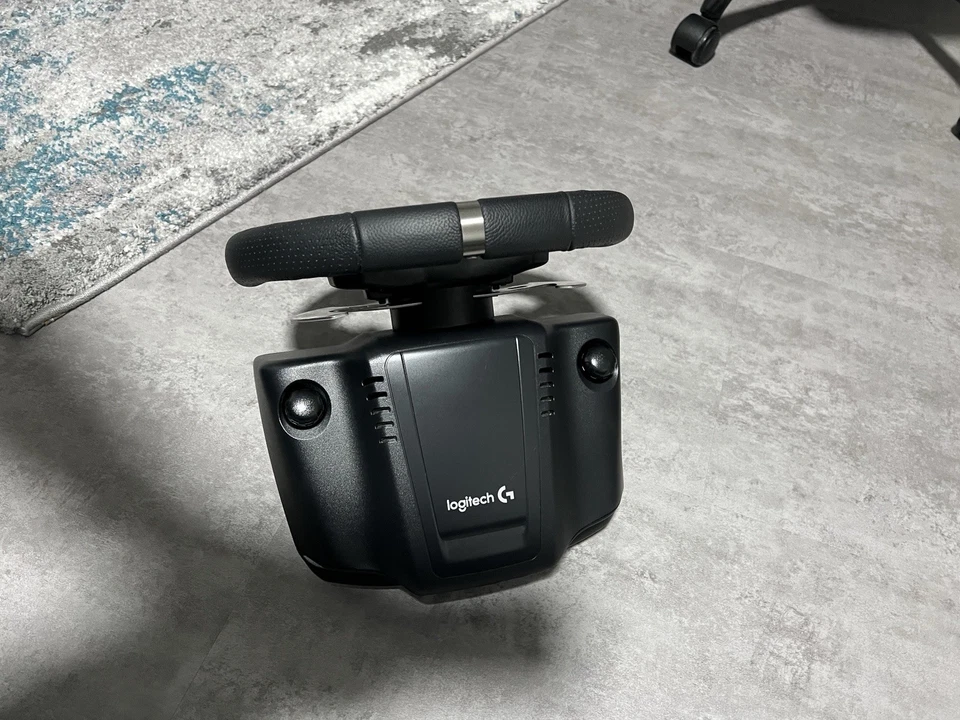 Logitech G920 Lenkrad + Shifter + Lenkradständer für Xbox und PC - Bild 2 von 4