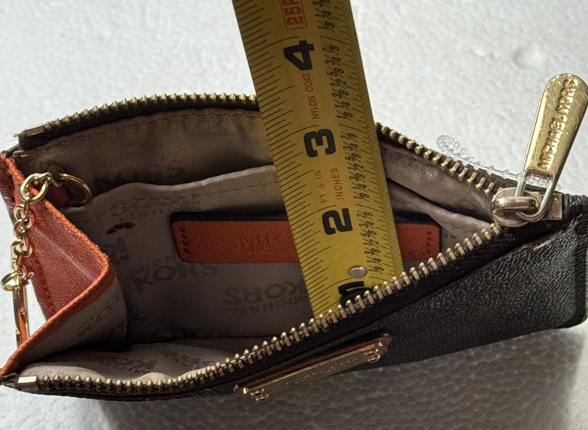 Michael Kors Small Key Chain Wallet Zip Top Leather Coin Pouch Brown/Black SEE