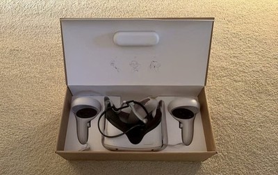Oculus Quest 2 Meta Standalone VR Headset White,  with Controllers and charger