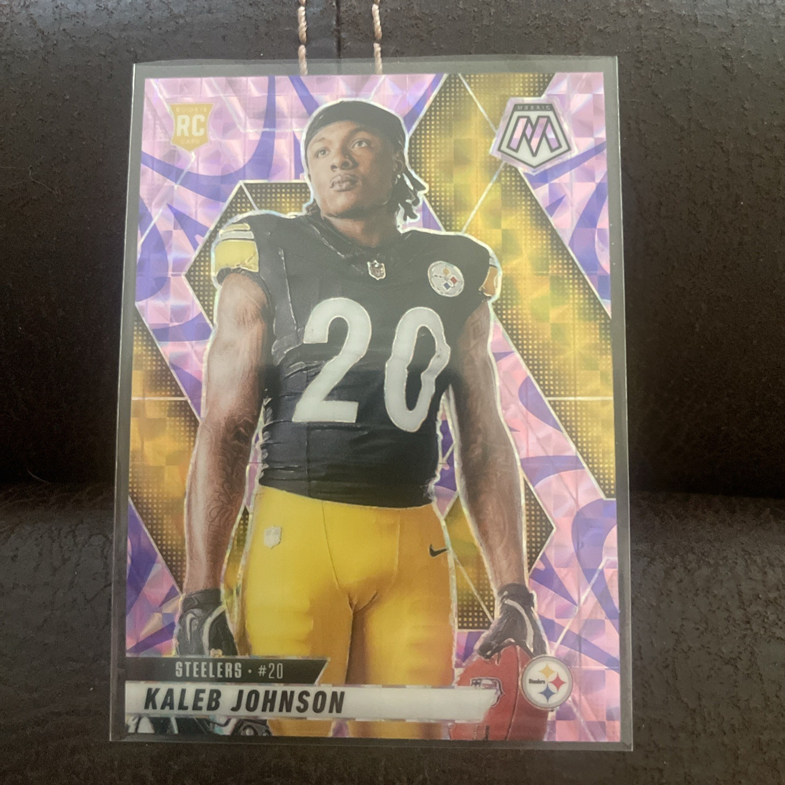 🔥2025 Mosaic #289 Kaleb Johnson - Reactive Purple - Image Variation - Steelers