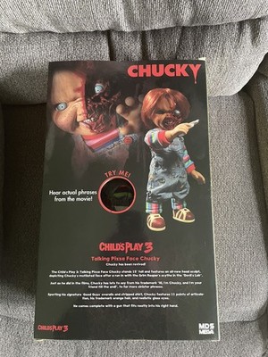 Mezco Childs Play 3 Talking Pizza Face Chucky Doll Action Figure