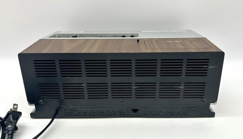 Vintage Zenith R476 AM/FM Clock Radio Electronic Digital Tested & Working Clean - Picture 4 of 10