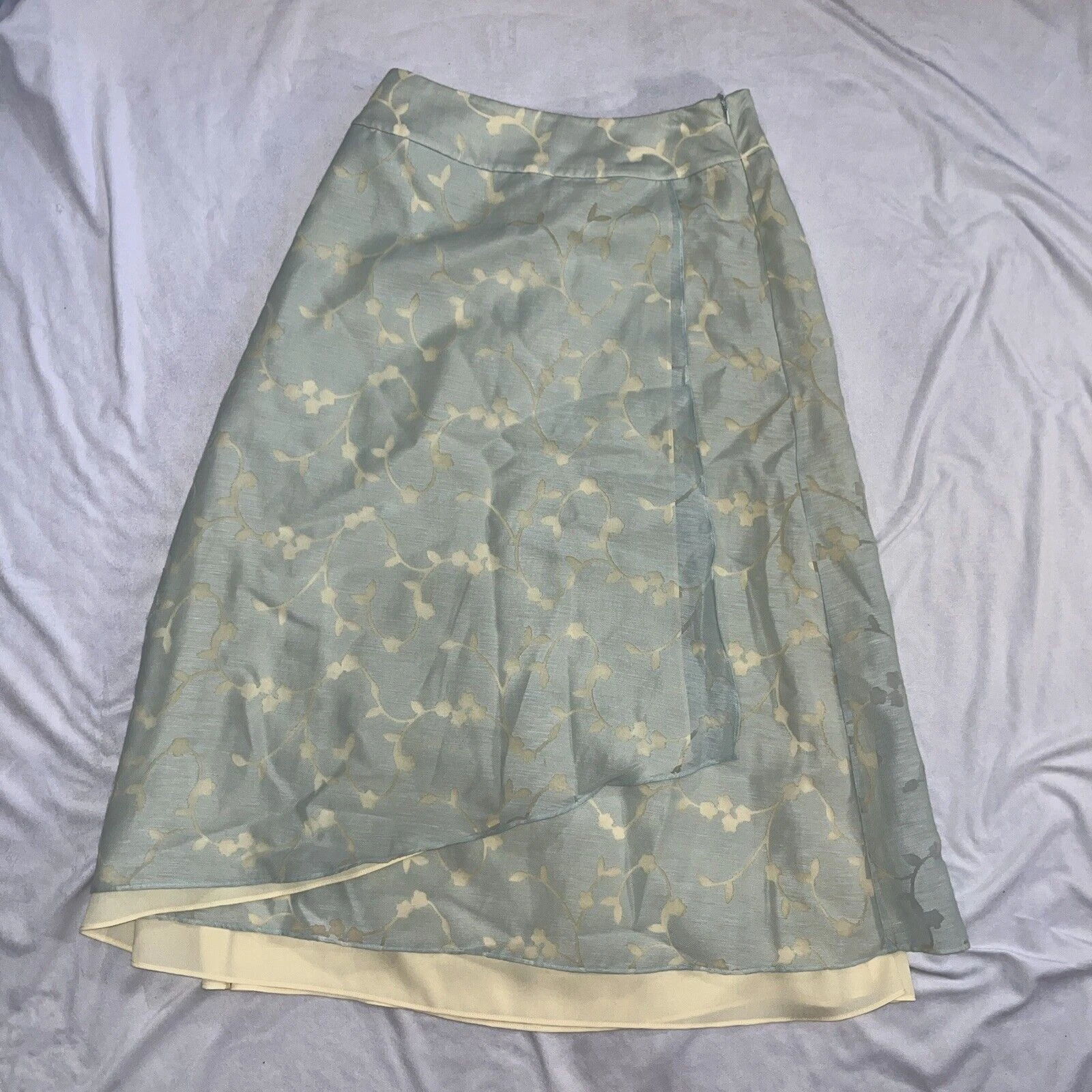 J JILL faux-wrap skirt SIZE 8 Petite pale blue burnout ivory lining Linen Blend