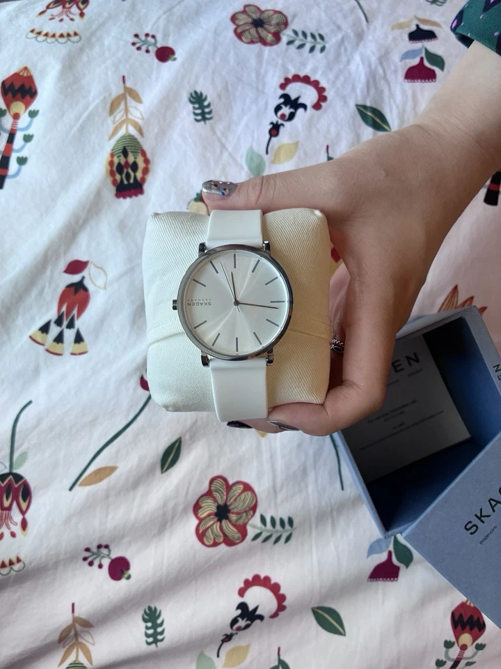 Женские часы Skagen с белым циферблатом из нержавеющей стали (модель снята с производства) - Изображение 3 из 4