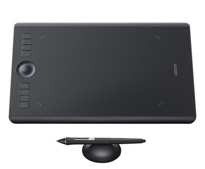 Wacom Intuos Pro PTH-660 Graphics Tablet USB/Bluetooth Black w/ Pen & Stand