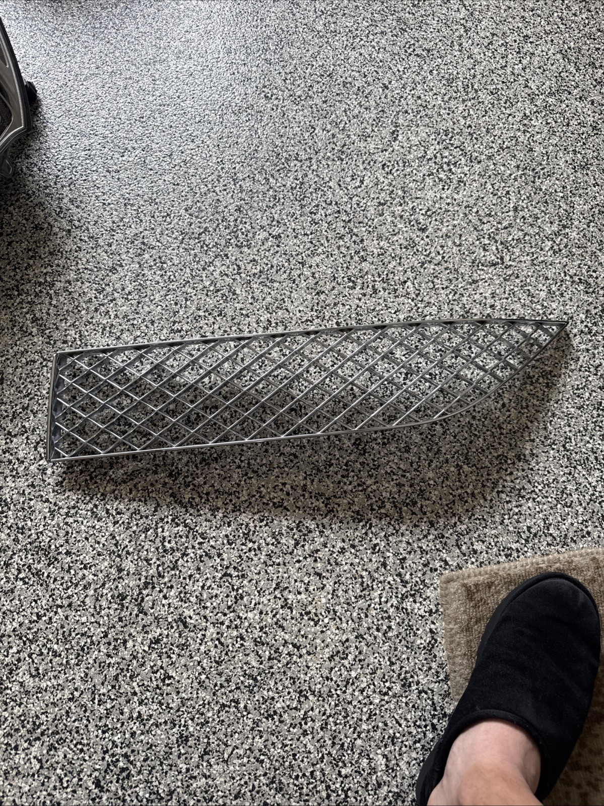 BENTLEY GT GTC GRILLE RIGHT LOWER 2020 2021 2022 3SD 807 676 A CHROME OEM