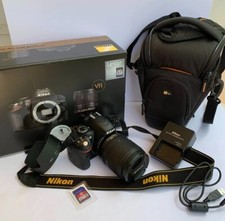 • NIKON D3200 Fotocamera Digitale Reflex Obiettivo NIKKOR 18-105mm VR +Accessori