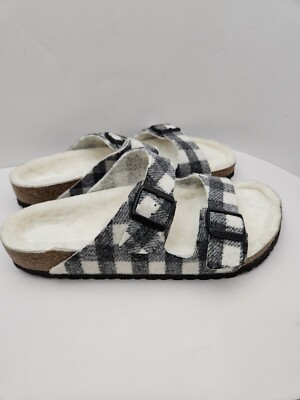 Men\'s Arizona Rivet Shearling Plaid White/Black Sandals Regular Fit Men\'s US 10 Birkenstock Arizona Rivet Shearling Sandal White Black Plaid  main image 4