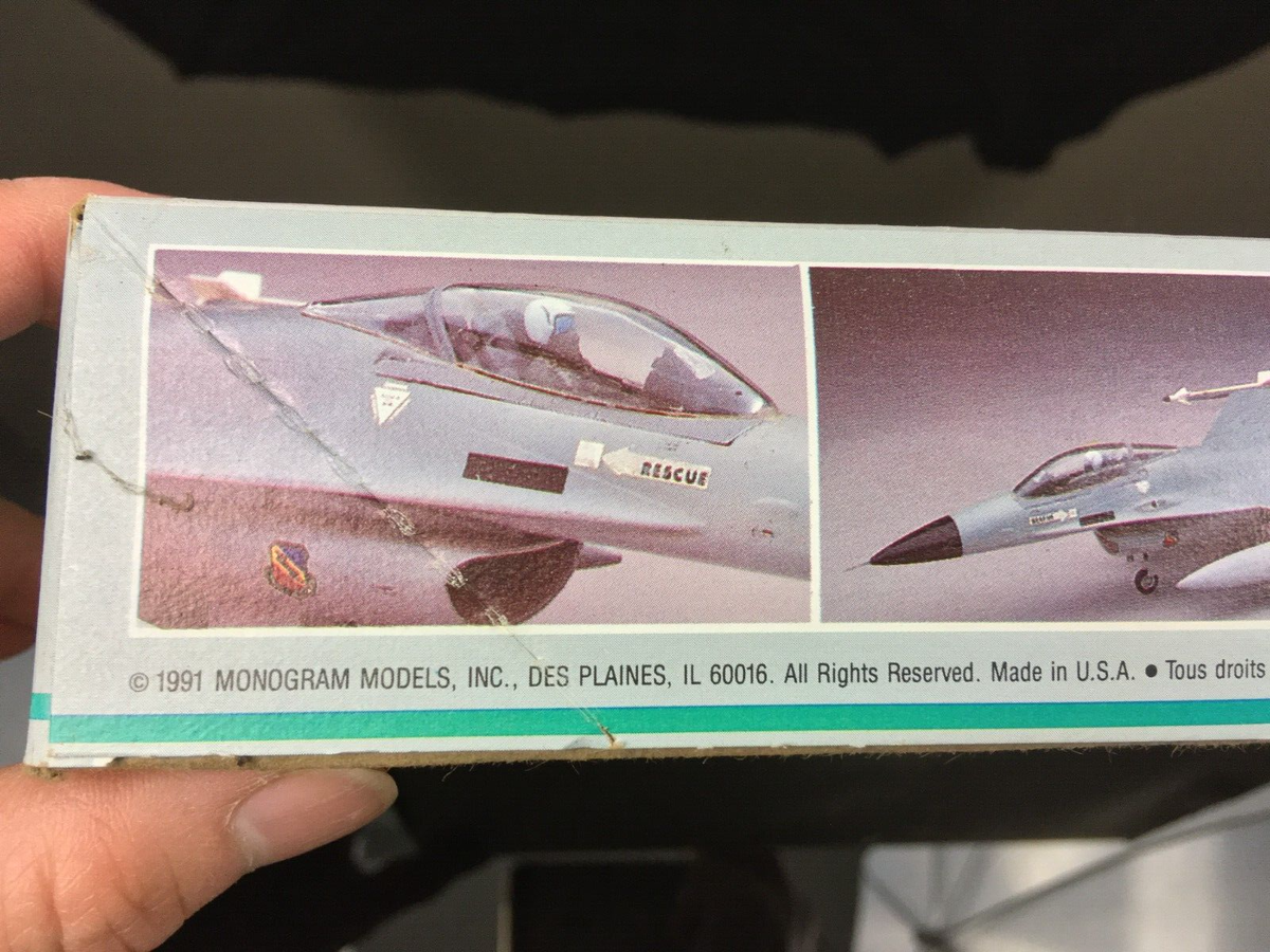 モノグラム　F-16 FIGHTER s-l400.jpg
