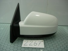 05 06 07 08 09 Hyundai Tucson DRIVER side Mirror Used Power #2267-A 