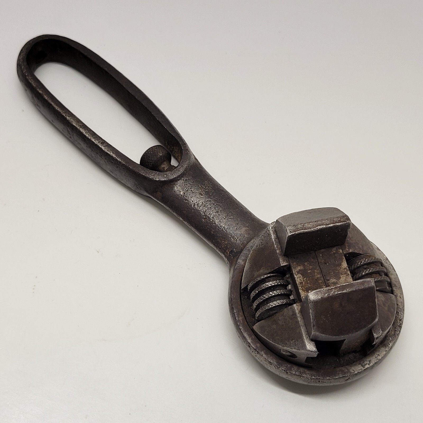 VTG “WIZARD” Adjustable Ratcheting Wrench Richard MFG May 21 1907