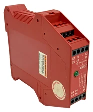 Allen Bradley MSR5T Guardmaster Safety Relay 24V AC/DC 440R-B23020