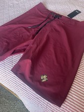 MEN  S Oakley 36 Boardshorts Burgundy Men's