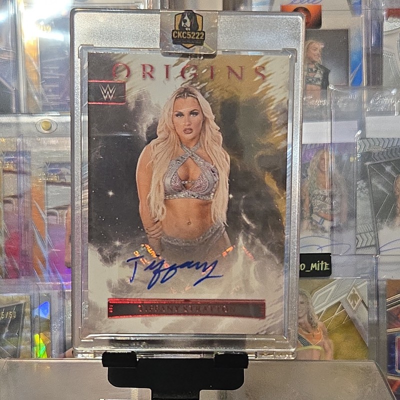 2023 Panini Origins WWE Tiffany Stratton Red Foil Auto