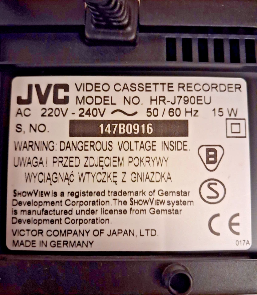 JVC HR-J790EU | Super VHS ET Recorder | ShowView - Immagine 4 di 4