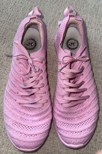 Size 10 Ladies APL Propelium sneaker - Great condition - Breast Cancer edition