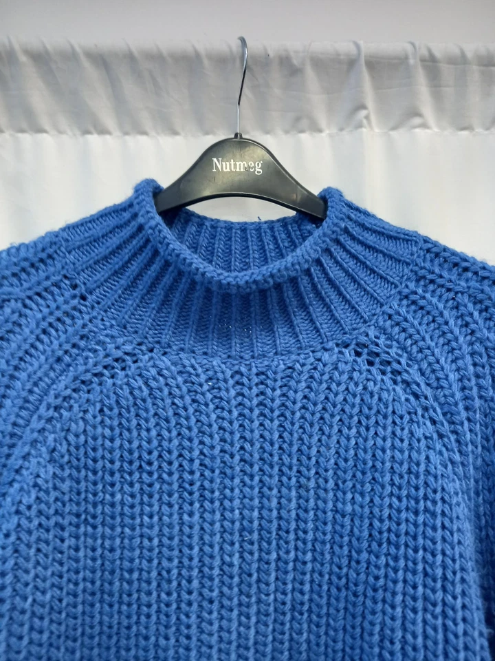 ❤️ H&M Blue Chunky Knit High Neck Jumper Size XL BNWT - Image 3 of 4