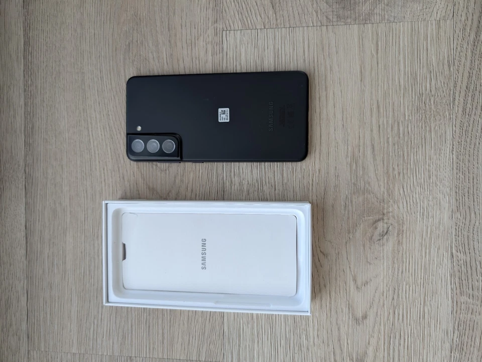Samsung Galaxy S21 FE perfekt für U18, Foto 2 von 5