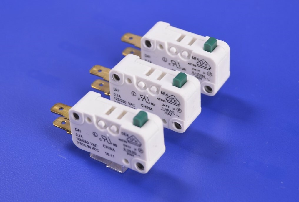 Cherry D41CR1AA N Button Quick Connect Snap Action Switch for sale