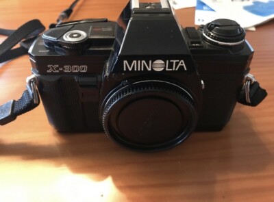 MINOLTA X300, Objektiv Soligor 28-105, Blitz Metz mit Tasche