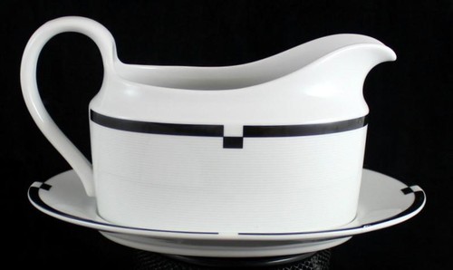 Mikasa Midnight Gravy Boat with Underplate L5542