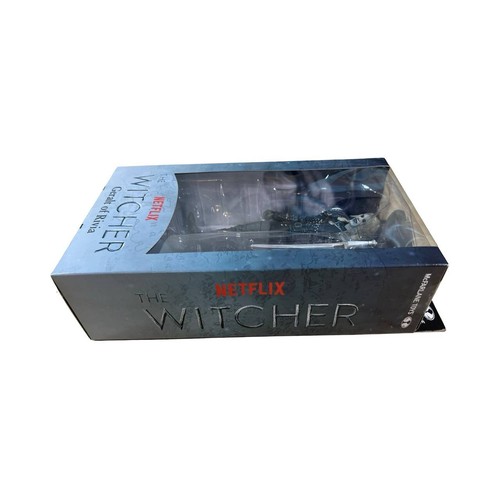 NUEVO McFarlane Toys Netflix The Witcher Modelo Geralt of Rivia 7" Figura de Acción - Imagen 4 de 5