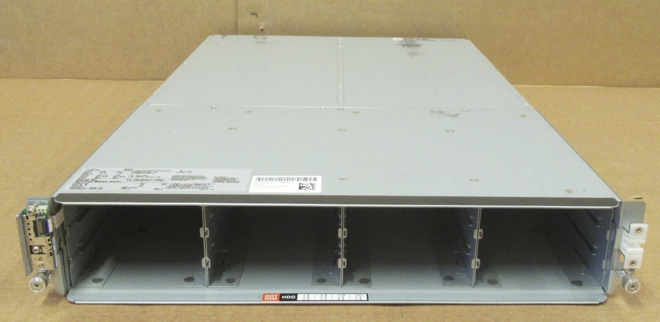 Prateleira de expansão Fujitsu Eternus DX90 CS high-end 2x CA07145-C661 com trilhos - Imagem 2 de 4