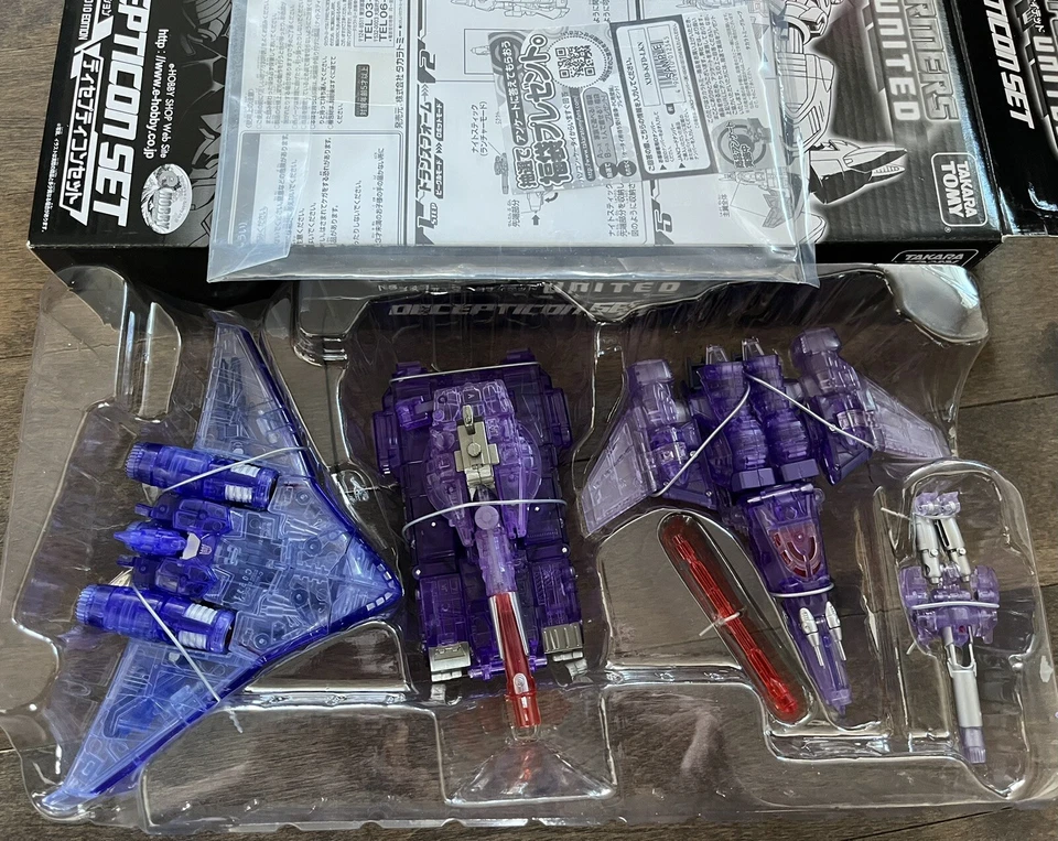 Takara Tomy Transformer United DECEPTICON SET E-Hobby 2010 Megatron+Galvatron++ - Image 3 of 3