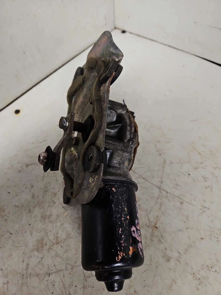Motor limpiaparabrisas delantero OEM 93-96 MITSUBISHI MIRAGE Foto 3 de 4