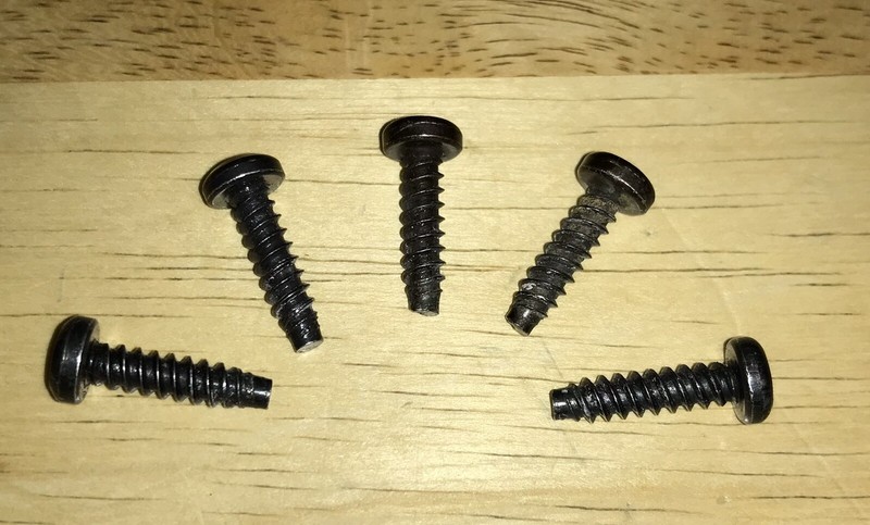 1984 Apple Macintosh 128K Mac 512K Set of 5 CASE SCREWS for Original Model M0001