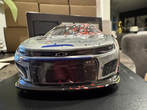 Kyle Larson 2023 #5 HendrickCars.com NASCAR Lionel Elite 1/24 Diecast Car - Bild 2 von 16