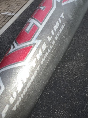 Easton Red Line Baseball Bat Drop 8 2 3/4 Barrel -8 31 Inches 23oz *Has Cracks - Picture 24 of 24
