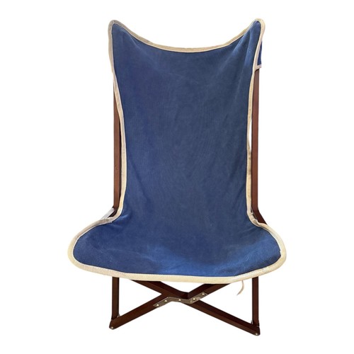 CHAMA Vaquero Folding Camp Chair Wood Frame Blue Canvas