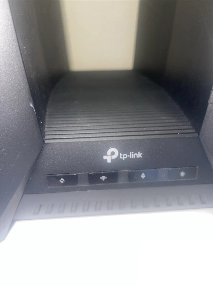 TP-Link Archer GE800 BE19000 Tri-Band Wi-Fi 7 Gaming Router - Image 2 of 4