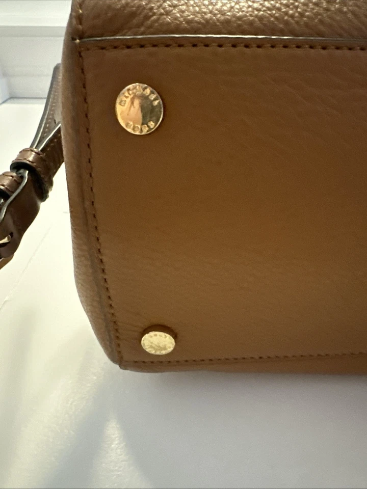 Bandolera Michael Kors Marrón Usada Cuero Guijarro Foto 4 de 4