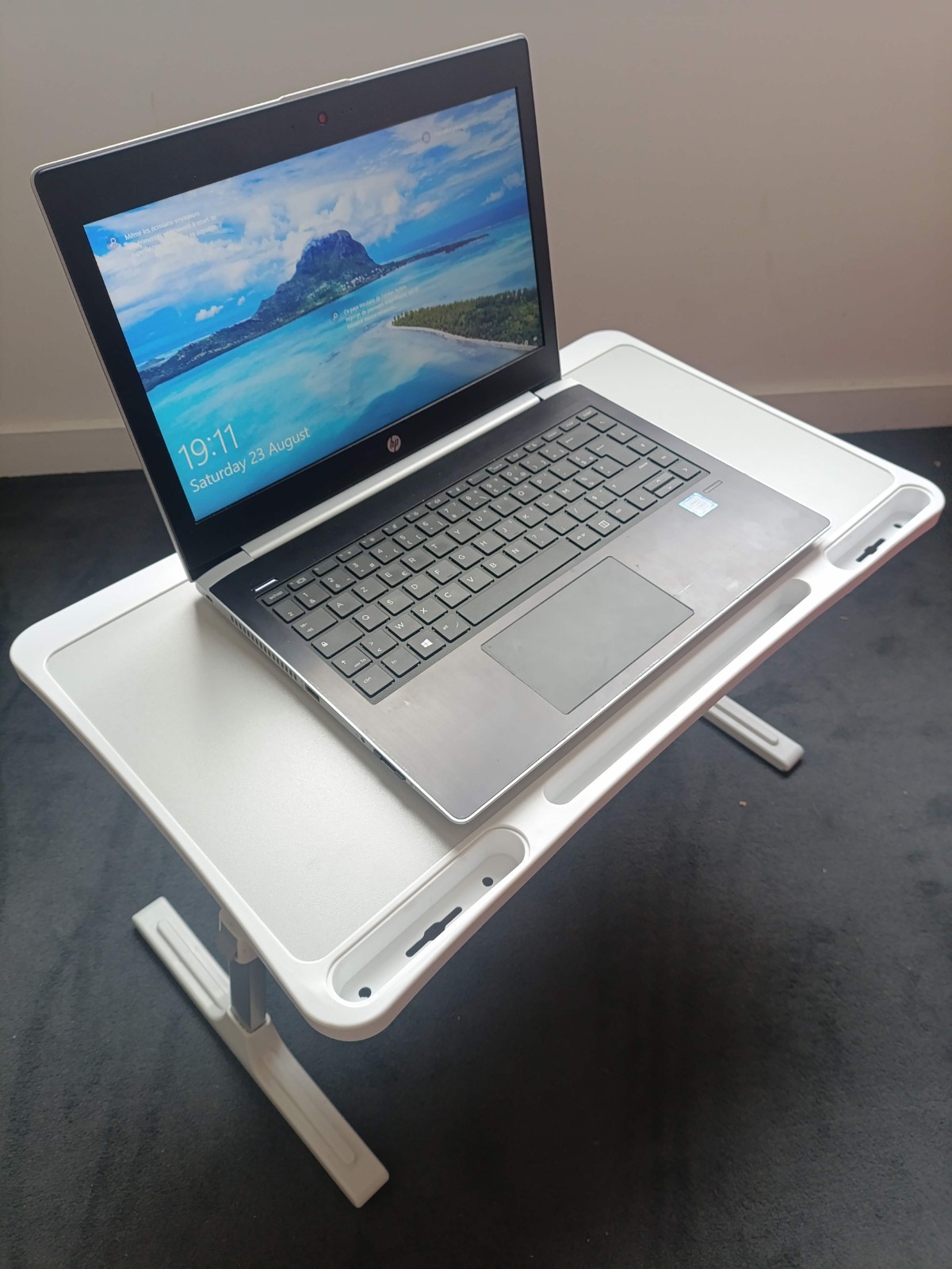 Support ordinateur portable pliable contre le mal de dos en télétravail