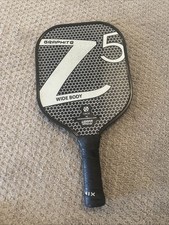 Onix Graphite Z5 Pickleball Paddle Lightweight Nomex Core Superior Control