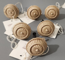 Lot de 6 boutons médaillon en fonte vieillie Shabby Chippy NOS THT design 2005