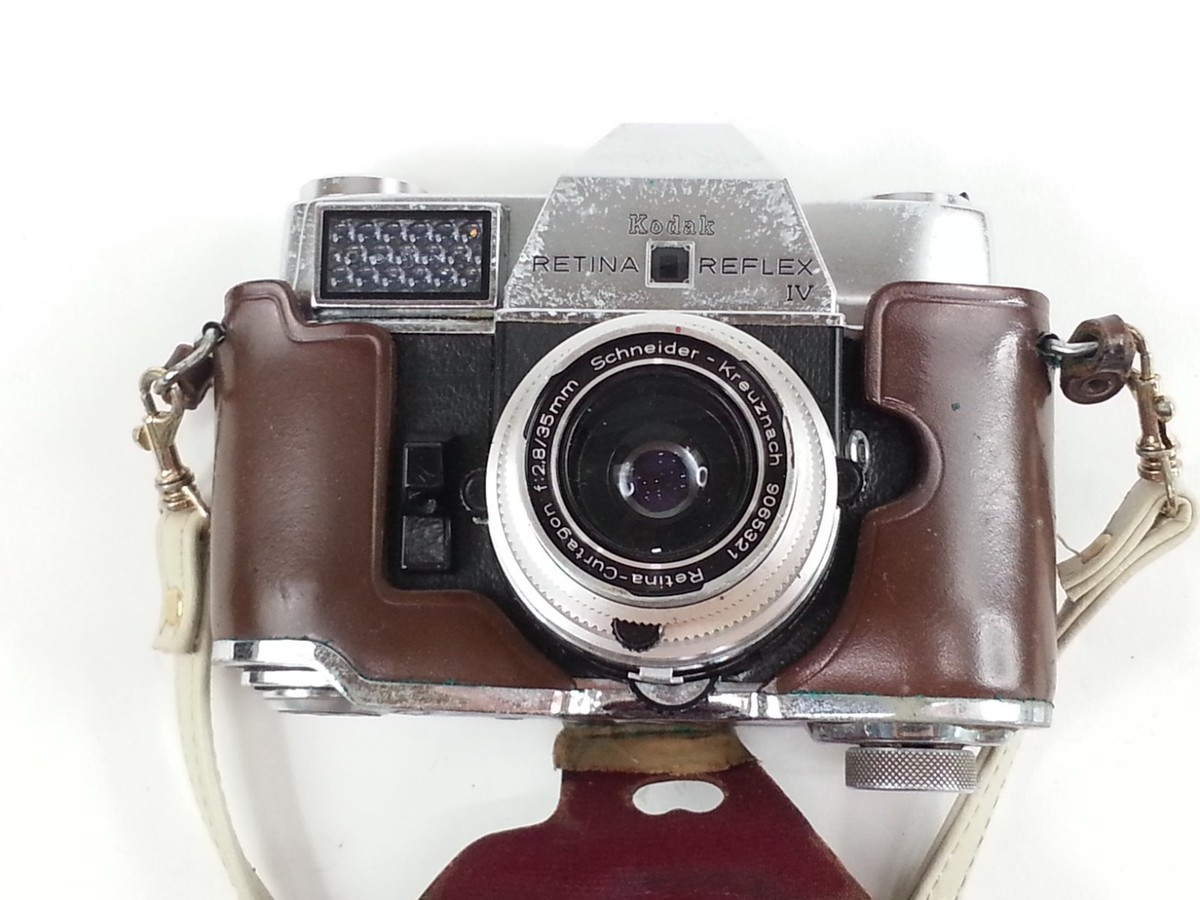 Vtg Kodak Retina Reflex IV Camera With Case Parts Repair Or